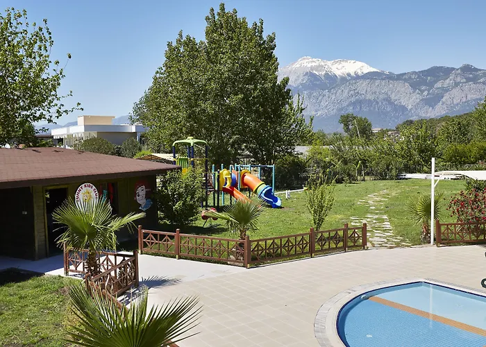 Royal Towers Resort Kiris